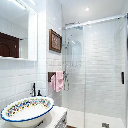 Adaro By Silastur *